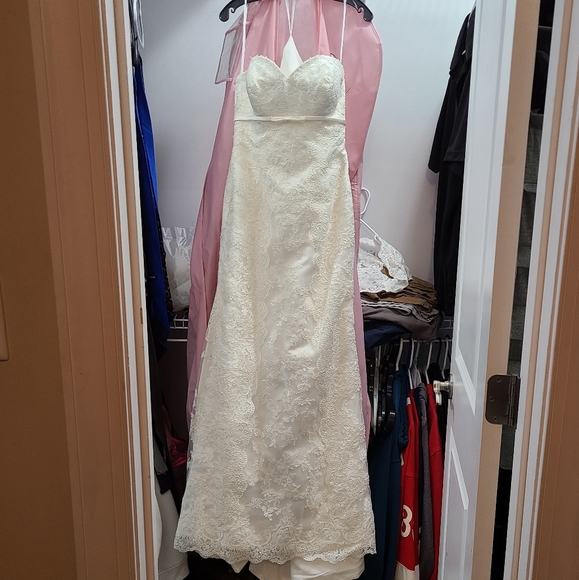 Wedding Dress NWT Size 10 Ivory - Picture 1 of 9